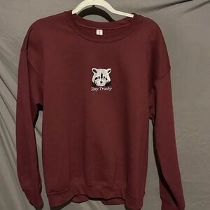 Maroon crewneck sweatshirt with Embroidered Raccoon “Stay Trashy” size large